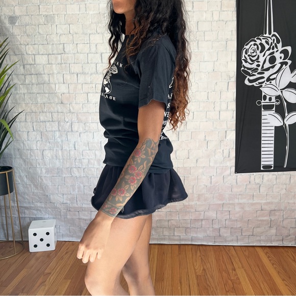 Human Garbage Tee - Picture 4 of 10